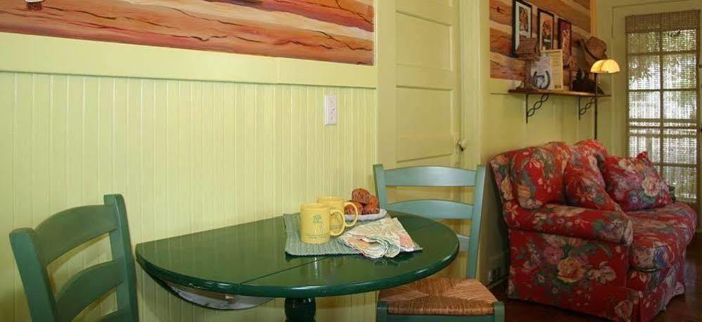 Chelsea Garden Inn Calistoga Exterior photo
